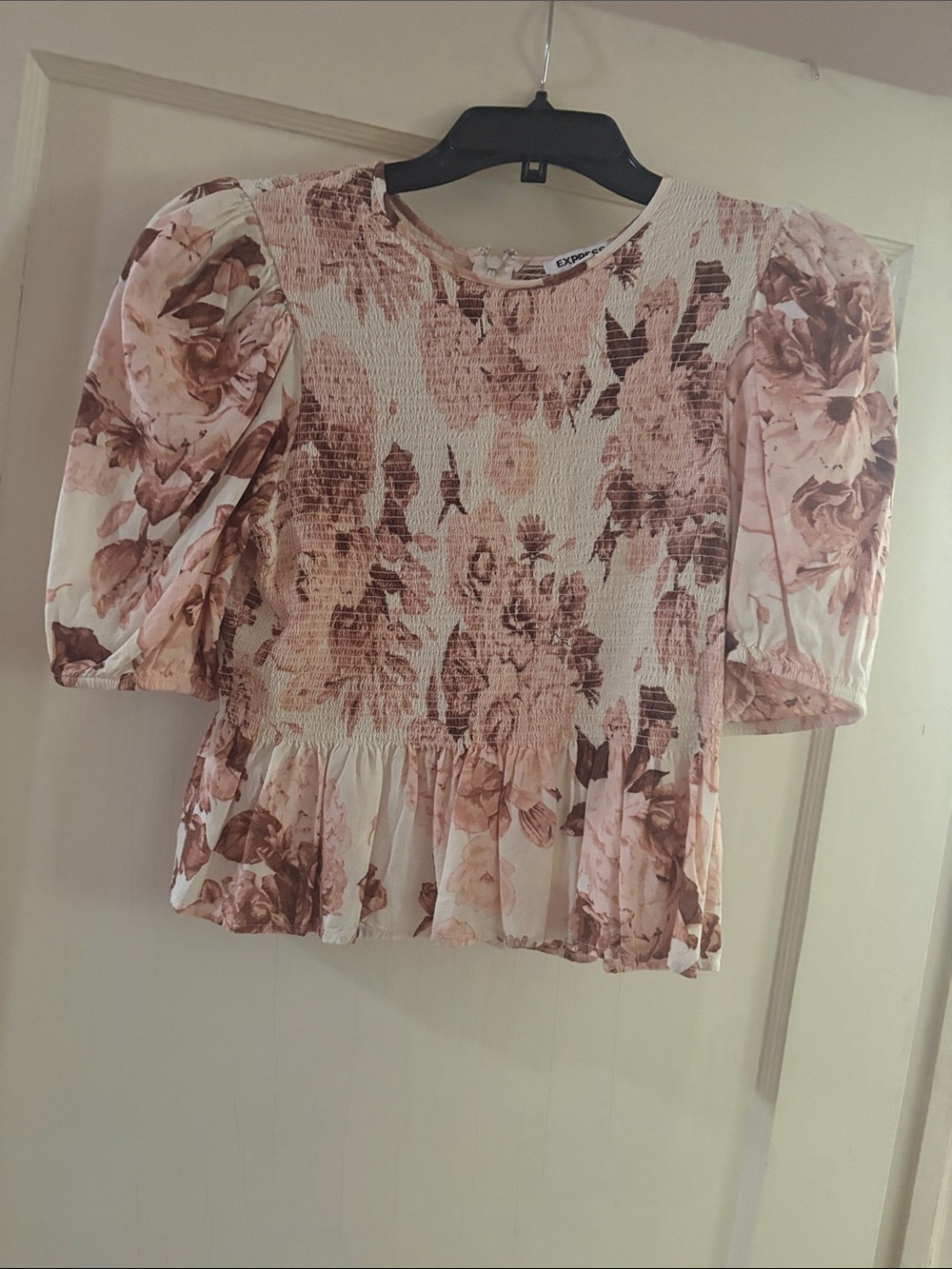 Express Blush and Brown Floral Smocked Peplum Top with Puff Sleeves